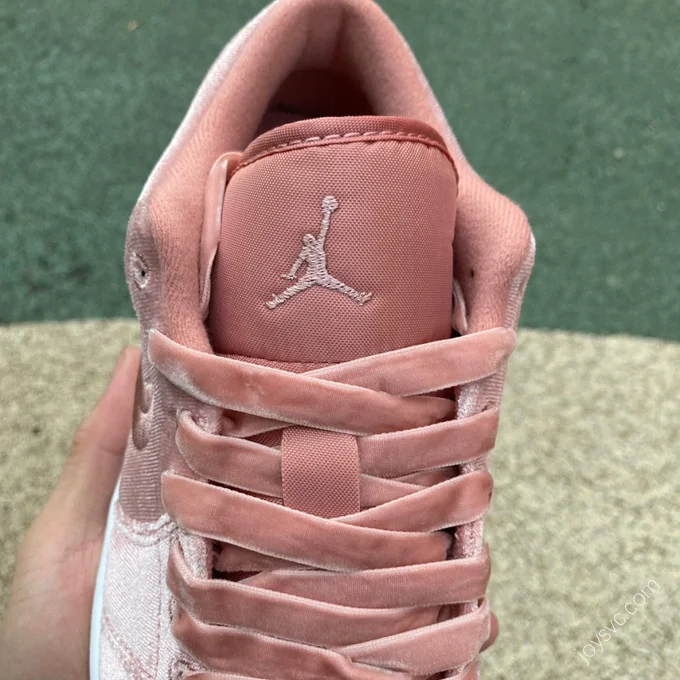 Air Jordan 1 Low Pink Velvet DQ8396-600