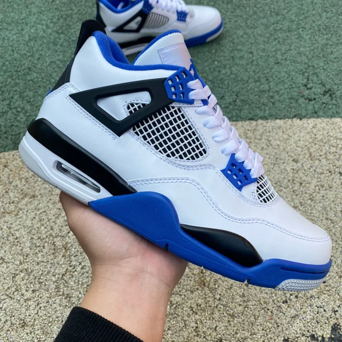 Air Jordan 4 Retro 