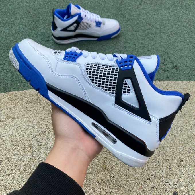 Air Jordan 4 Retro 