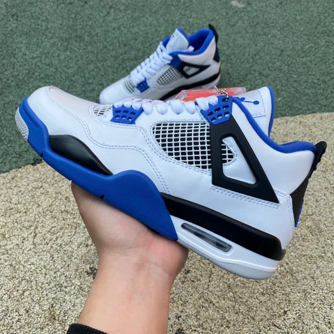 Air Jordan 4 Retro 