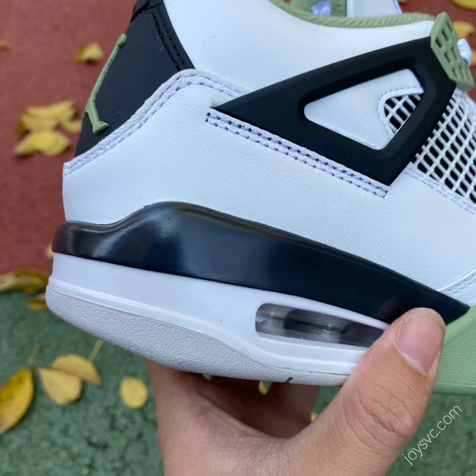 Air Jordan 4 