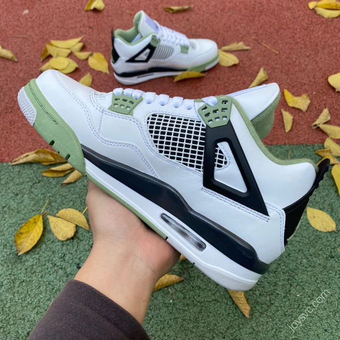 Air Jordan 4 