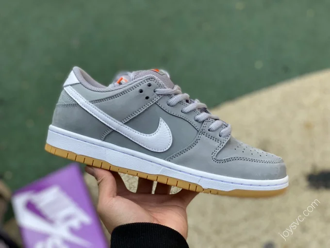 Nike SB Dunk Low 