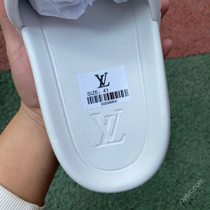 LOUIS VUITTON WATERFRONT Slides White