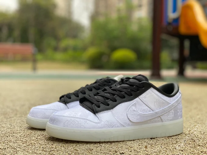 CLOT x fragment design x Nike Dunk Low White Silk FN0315-110