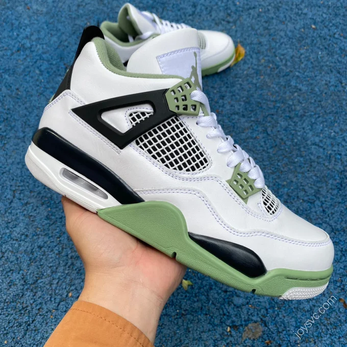 Air Jordan 4 