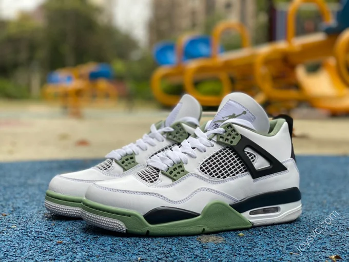 Air Jordan 4 