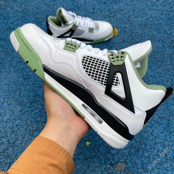 Air Jordan 4 