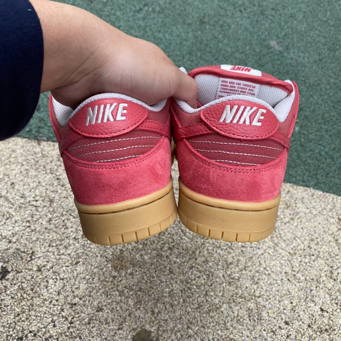 Nike SB Dunk Low Red Gum DV5429-600