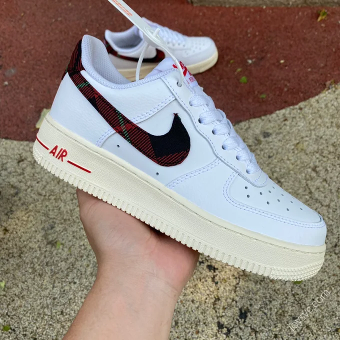 Nike Air Force 1 White/Red Checkered DV0789-100