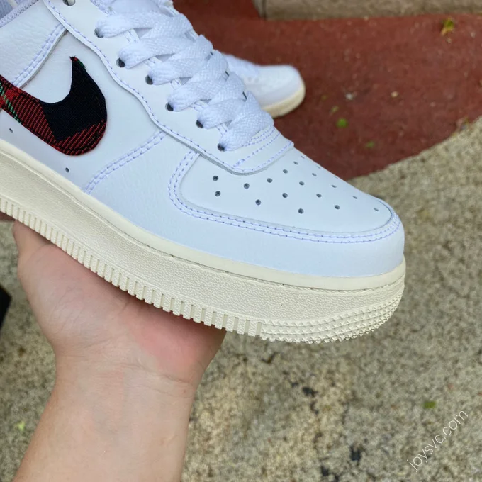 Nike Air Force 1 White/Red Checkered DV0789-100