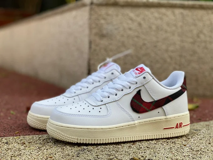 Nike Air Force 1 White/Red Checkered DV0789-100