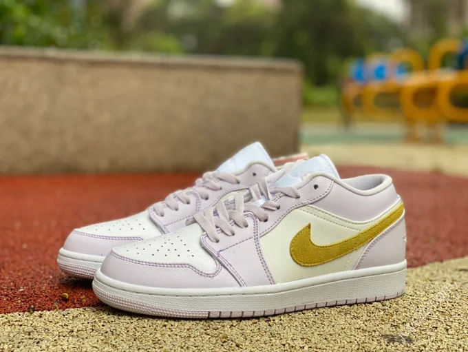 Air Jordan 1 Low White Purple Sneakers DC0774-501