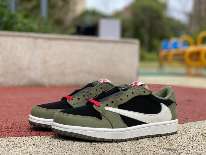 Travis Scott x Air Jordan 1 Low Black Green CQ4277-008