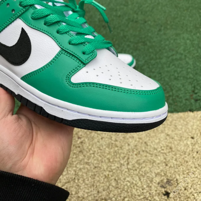 Nike Dunk Low SE 