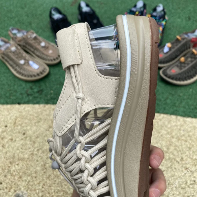 KEEN Uneek Beige