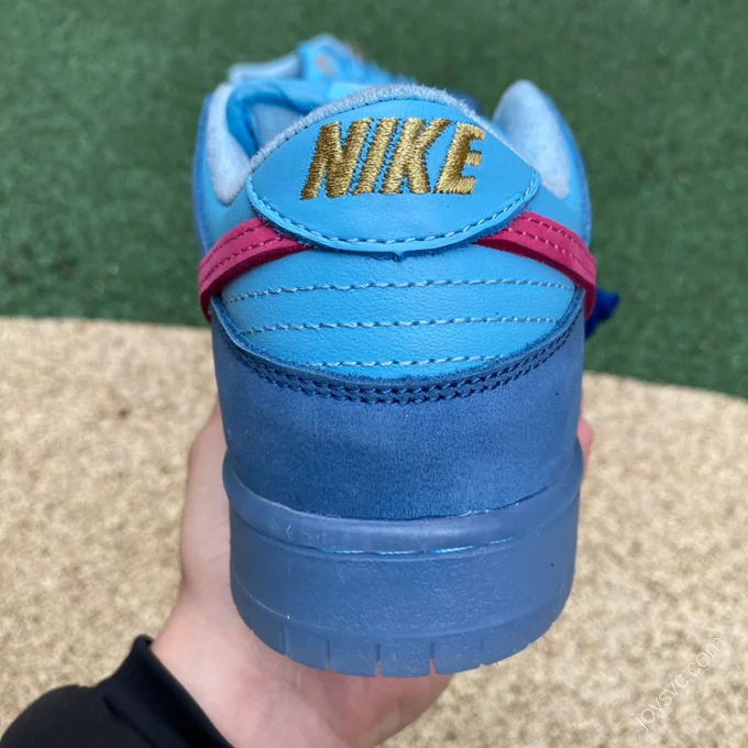 Run The Jewels x Nike SB Dunk Low 