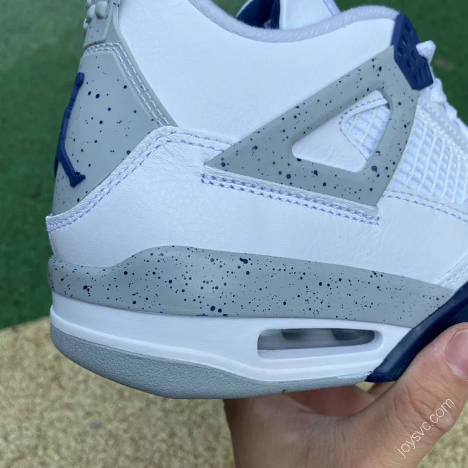 Air Jordan 4 