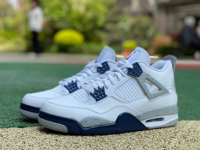 Air Jordan 4 