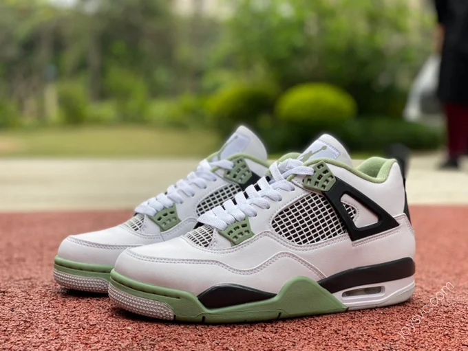 Air Jordan 4 