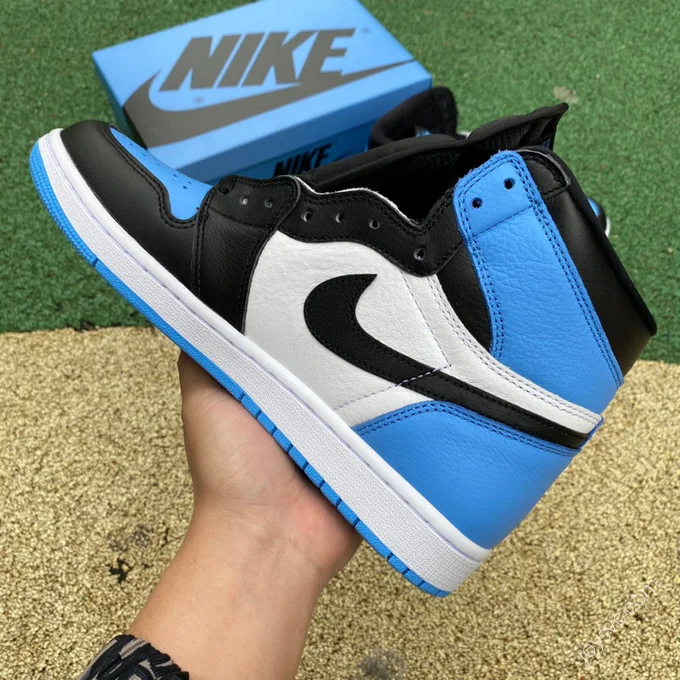 Air Jordan 1 University Blue Black DZ5485-400