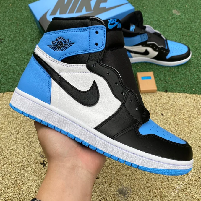 Air Jordan 1 University Blue Black DZ5485-400