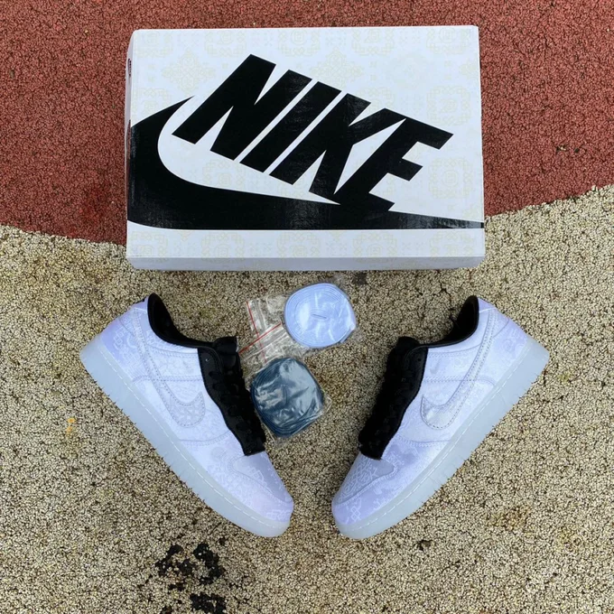 CLOT x fragment design x Nike Dunk Low White Silk FN0315-110