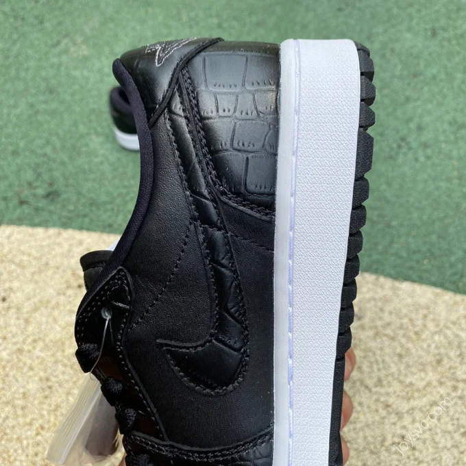 Air Jordan 1 Low Golf 