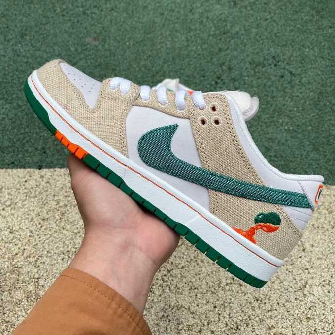 Jarritos x Nike SB Dunk Low Green FD0860-001