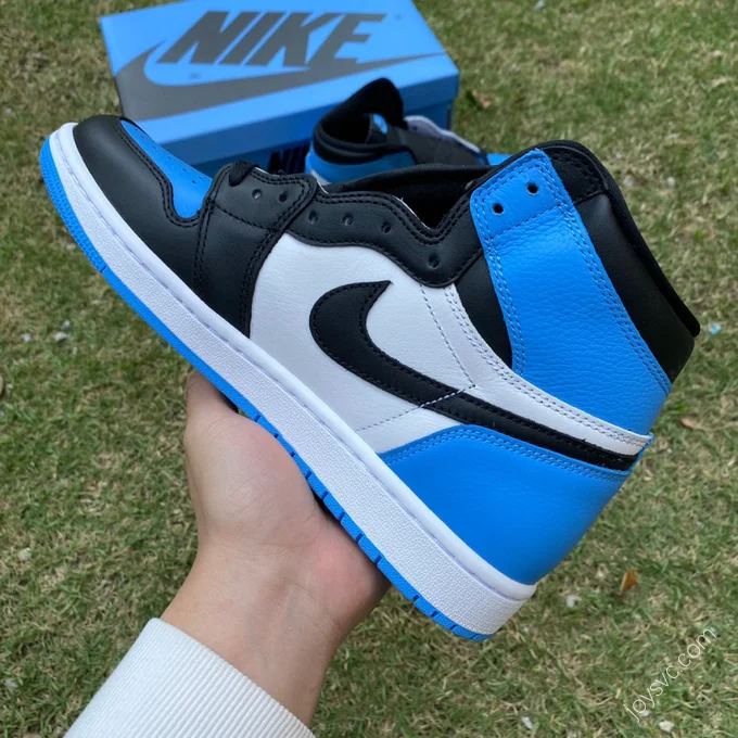 Air Jordan 1 University Blue Black DZ5485-400