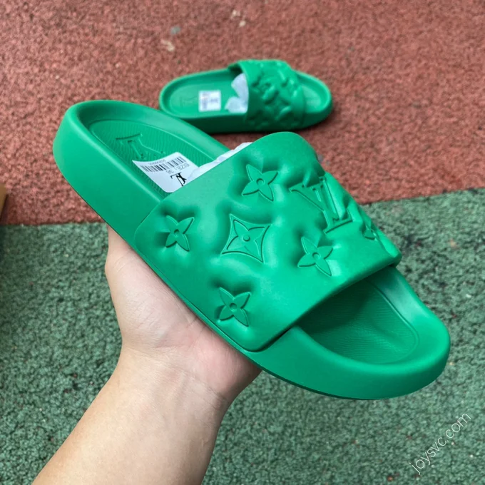 LOUIS VUITTON WATERFRONT Slides Green