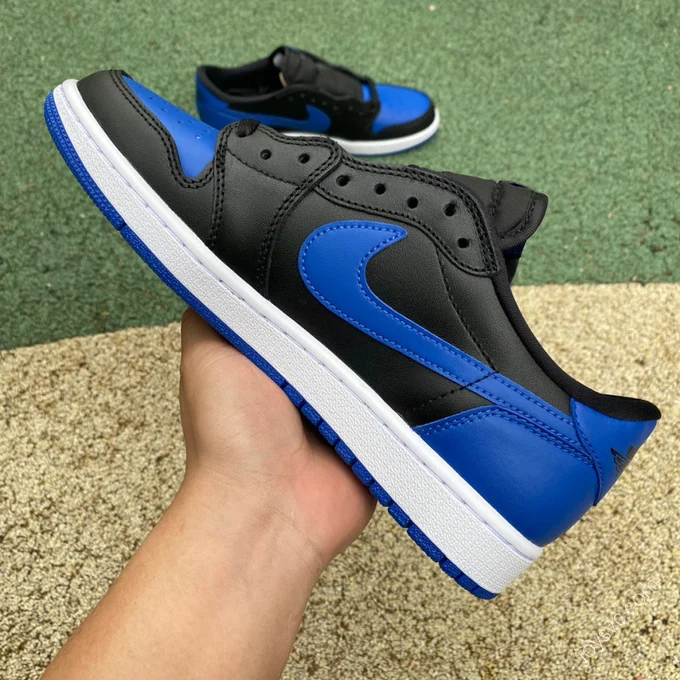 Air Jordan 1 Low 