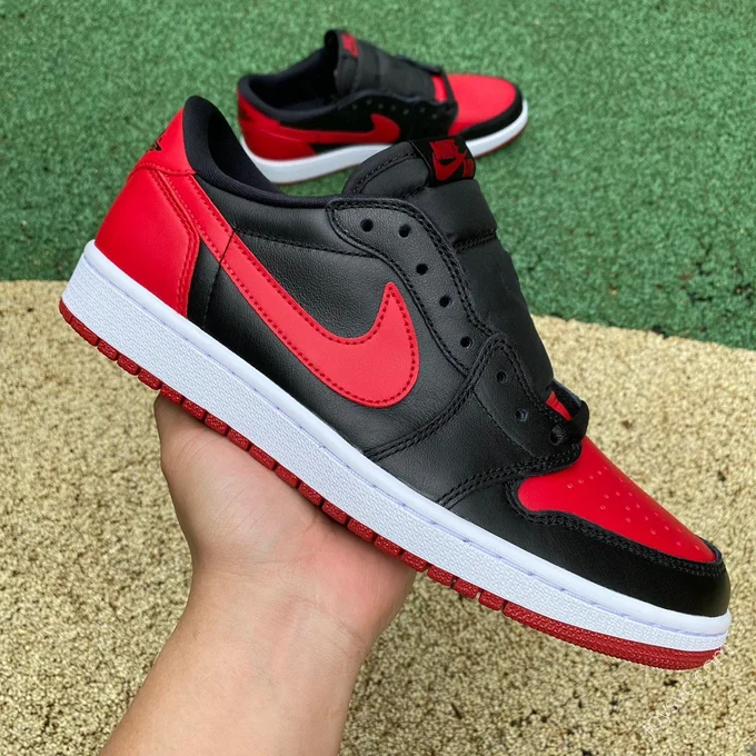 Air Jordan 1 Bred Low OG Black Red 705329-001