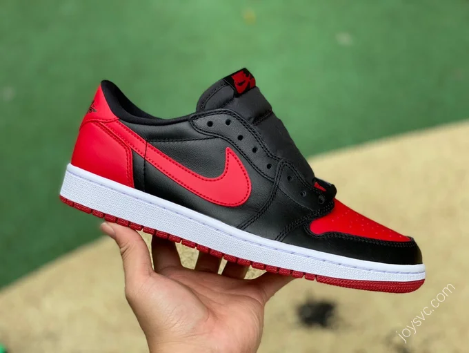 Air Jordan 1 Bred Low OG Black Red 705329-001