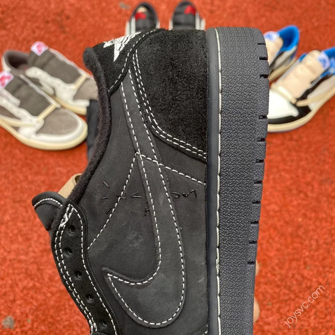 Travis Scott x Air Jordan 1 Low Black Phantom DM7