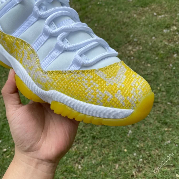 Air Jordan 11 Low WMNS 