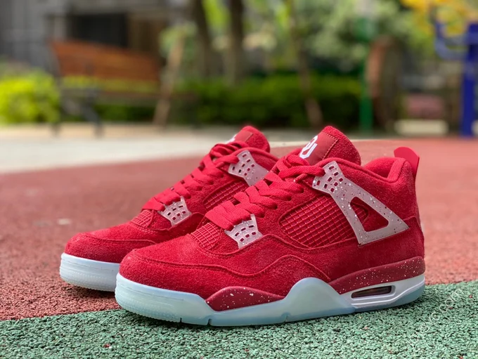 Air Jordan 4 