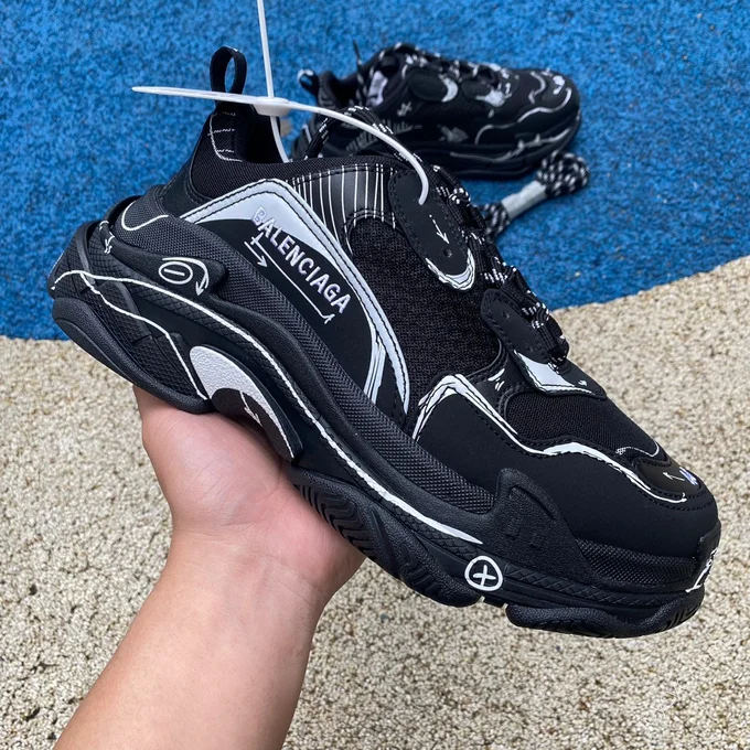 Balenciaga Triple S Black