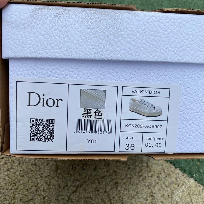 Dior Walkn'Dior Gold White