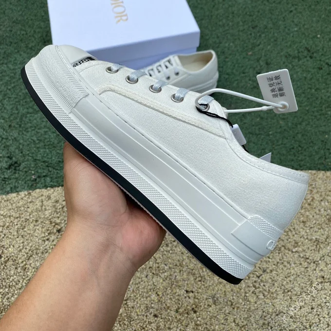 Dior Walkn'Dior White