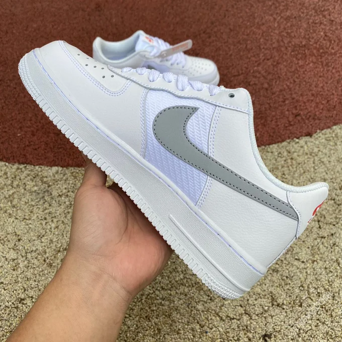 Nike Air Force 1 White/Silver Double Swoosh FD0666-100