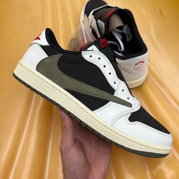 Travis Scott x Air Jordan 1 Low Medium Olive Black Green DZ4137-106