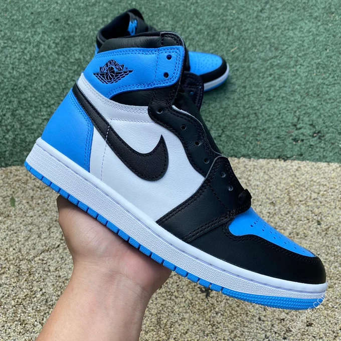 Air Jordan 1 Blue Black Sneakers DZ5485-400