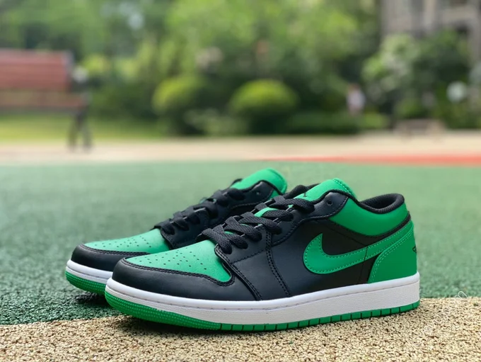 Air Jordan 1 Low 