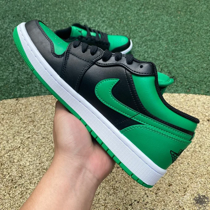 Air Jordan 1 Low 