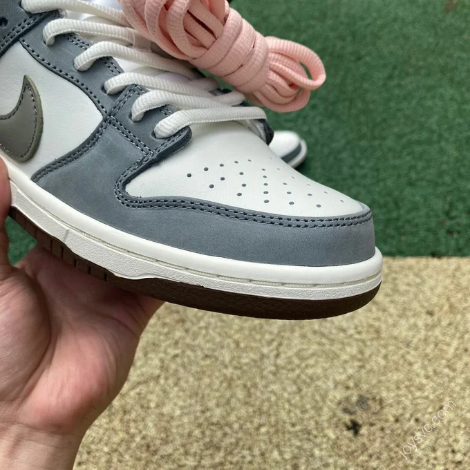 Yuto Horigome x Nike SB Dunk Low Grey Brown FQ1180-001