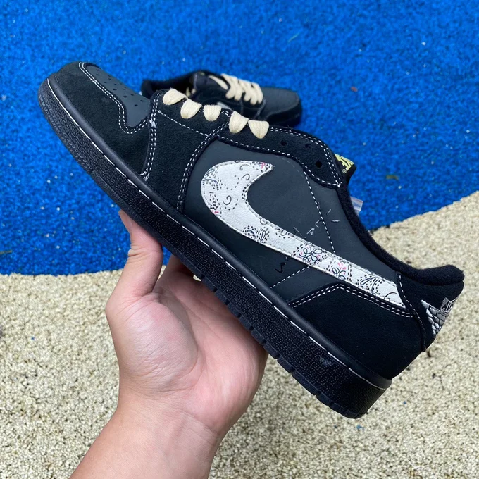 Travis Scott x Air Jordan 1 Low Black Color Hook DM7866-889