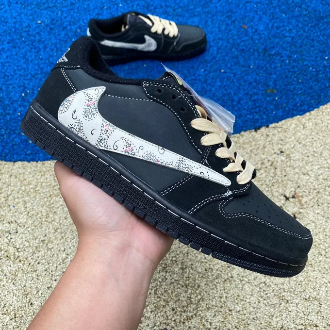 Travis Scott x Air Jordan 1 Low Black Color Hook DM7866-889