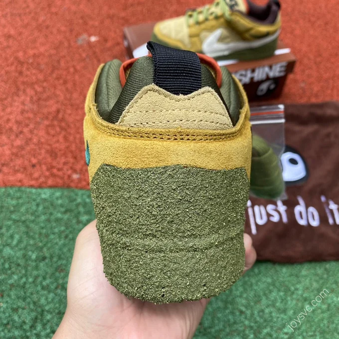 Cactus Plant Flea Market x Nike Dunk Low Green DM0430