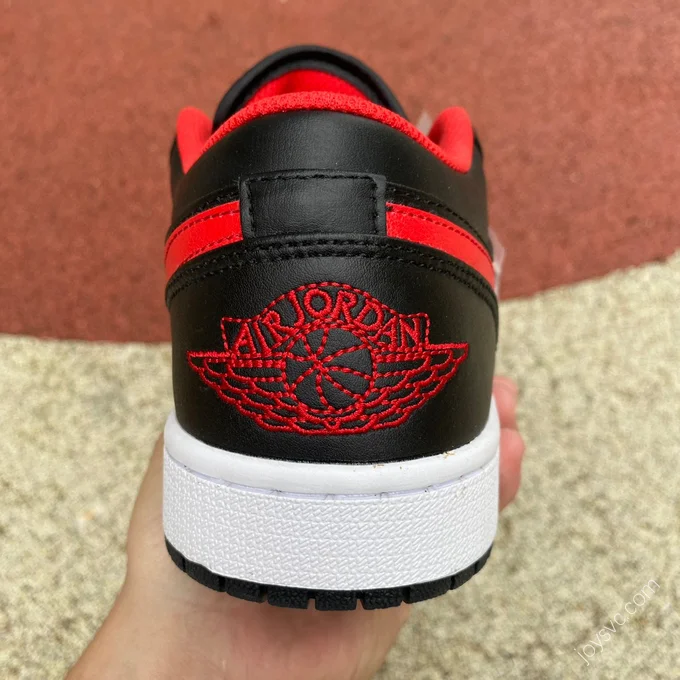 Air Jordan 1 Low Black Red Toe Low-Top Sneaker 553558-063